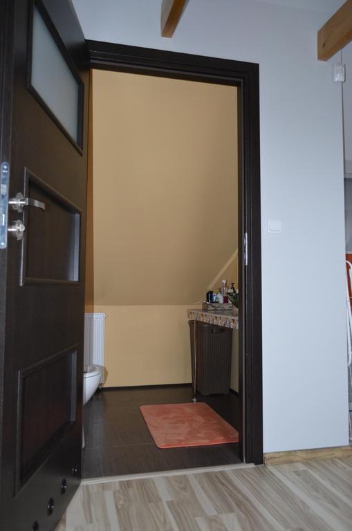 Apartament Dzierzoniow Lägenhet Rum bild