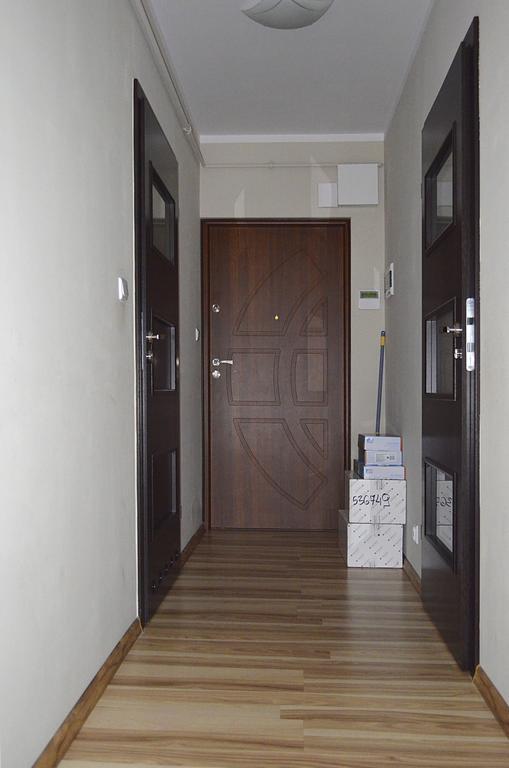 Apartament Dzierzoniow Lägenhet Rum bild