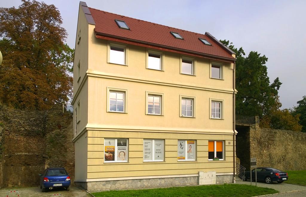 Apartament Dzierzoniow Lägenhet Exteriör bild